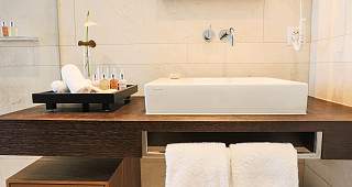 Marina Lachen Sunset Junior Suite Badezimmer