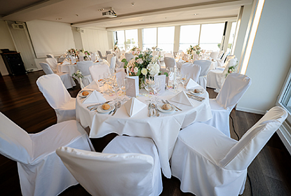 Salle de banquet « Lago » avec vue sur le lac
